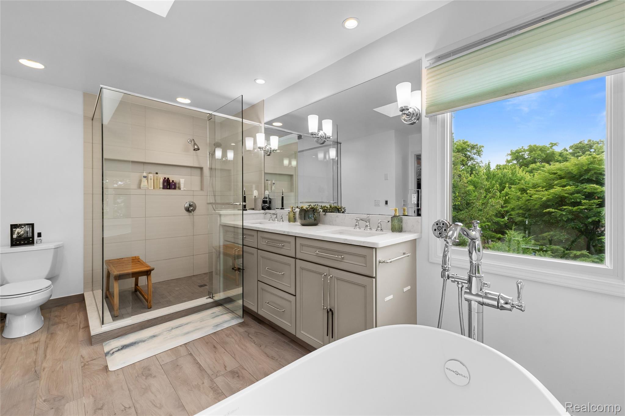 1781 Apple Ridge Court