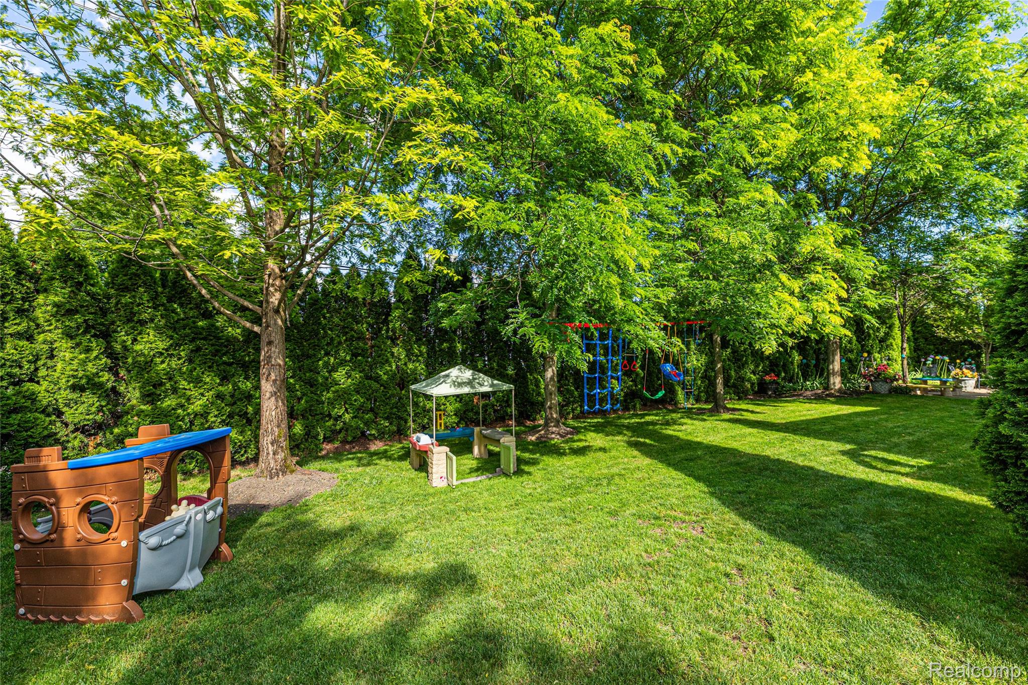 1781 Apple Ridge Court