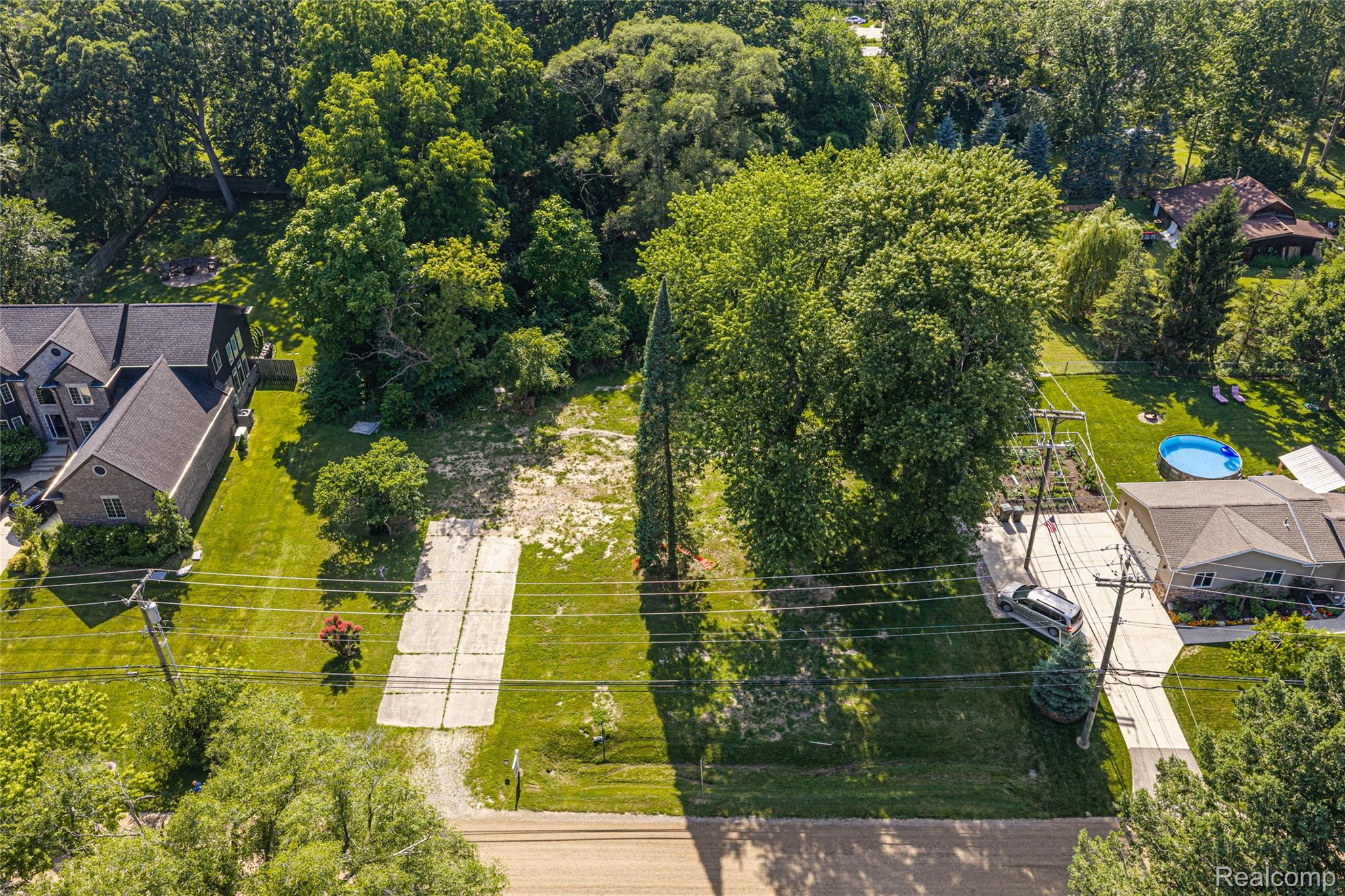 466 Driftwood Avenue
