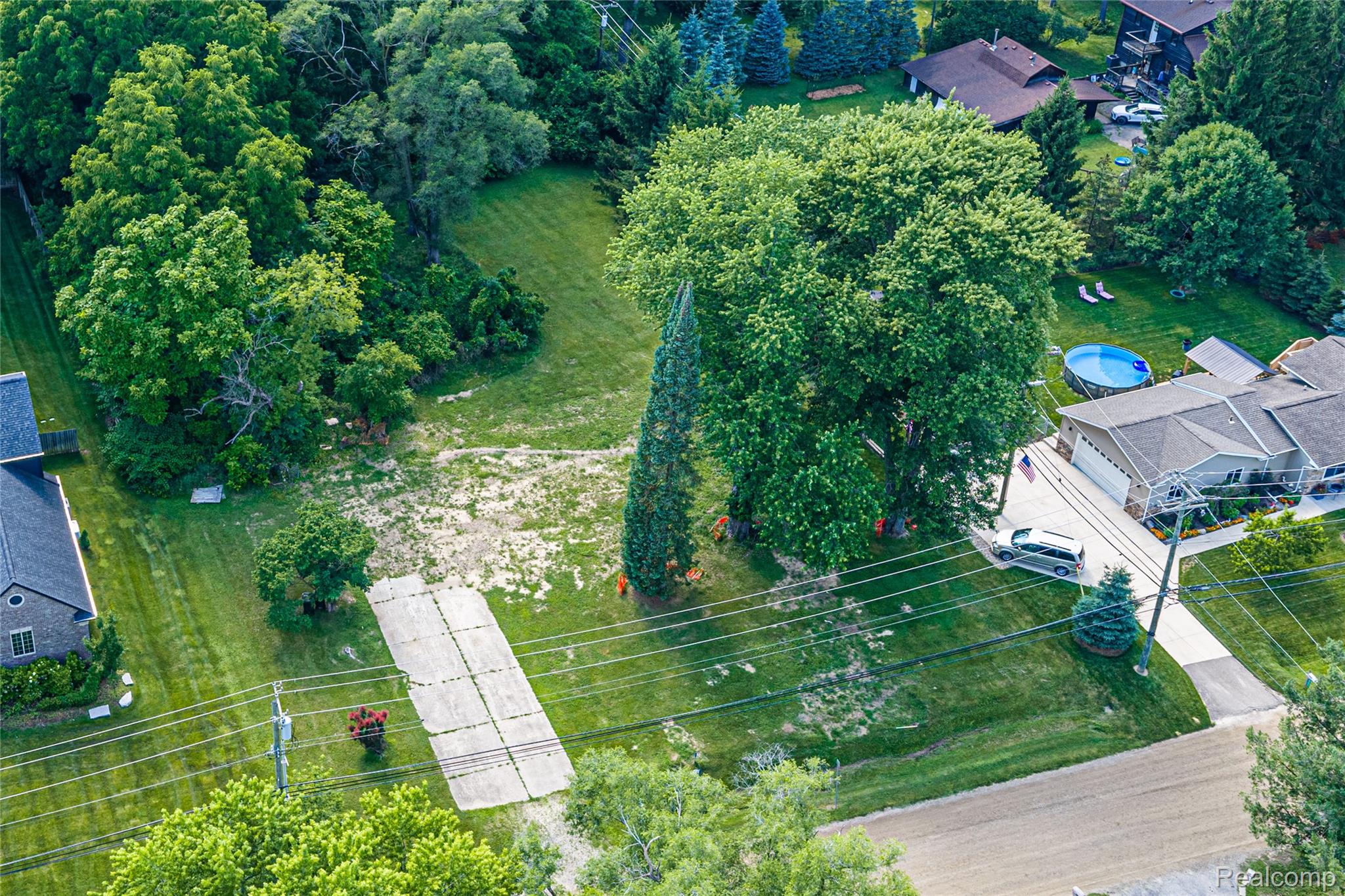 466 Driftwood Avenue