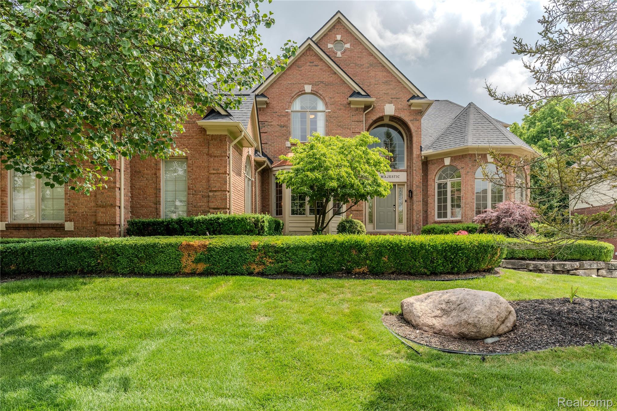 819 Majestic Drive