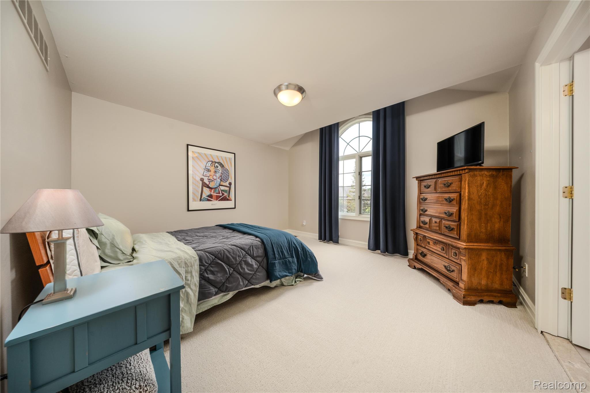819 Majestic Drive