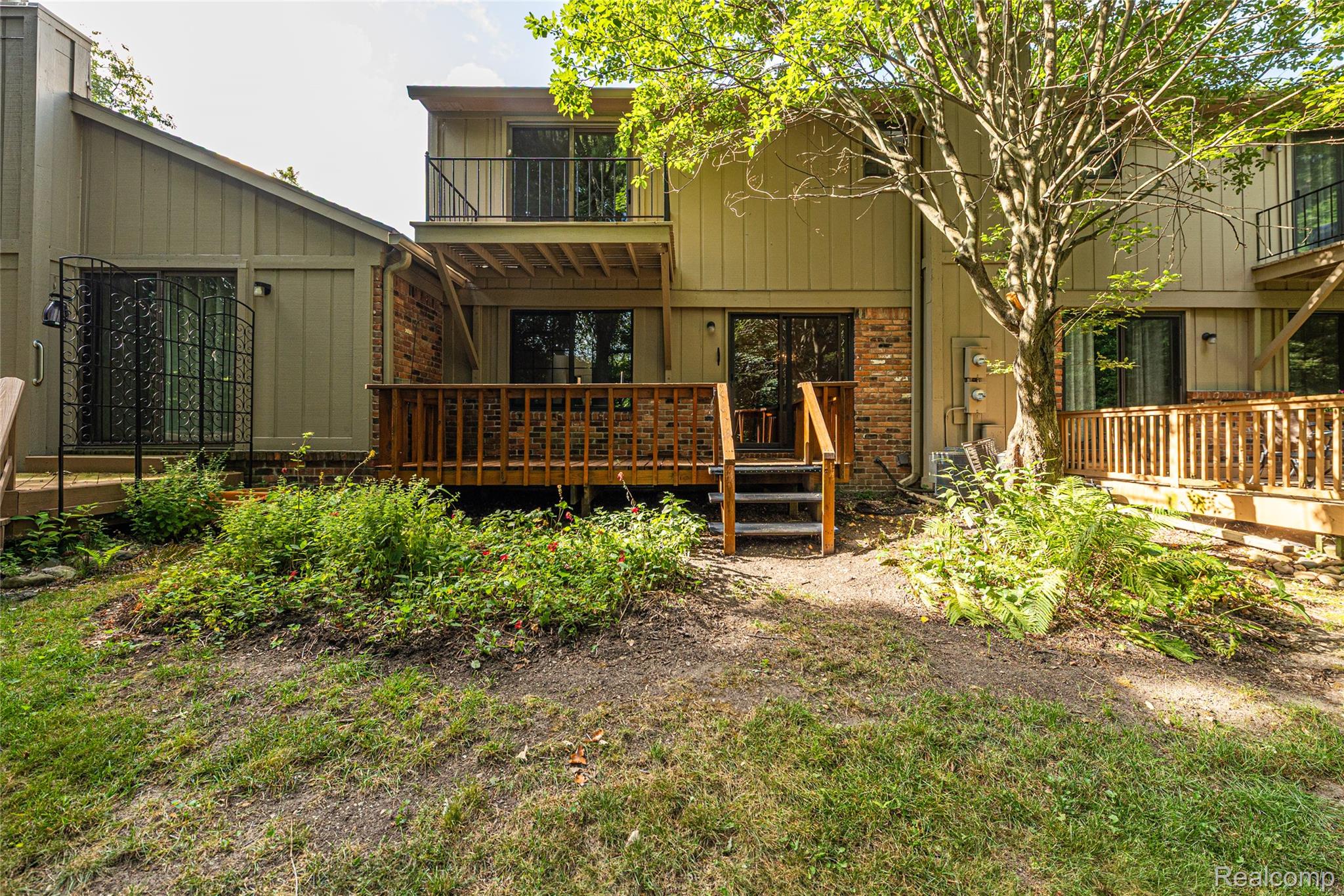 1805 Van Hill Court