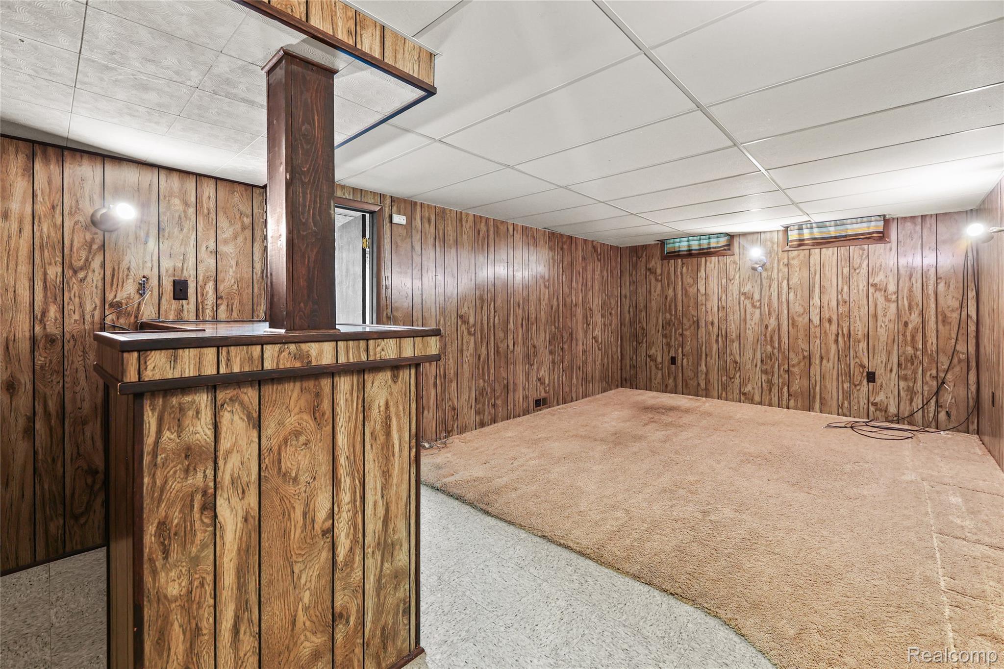 1805 Van Hill Court