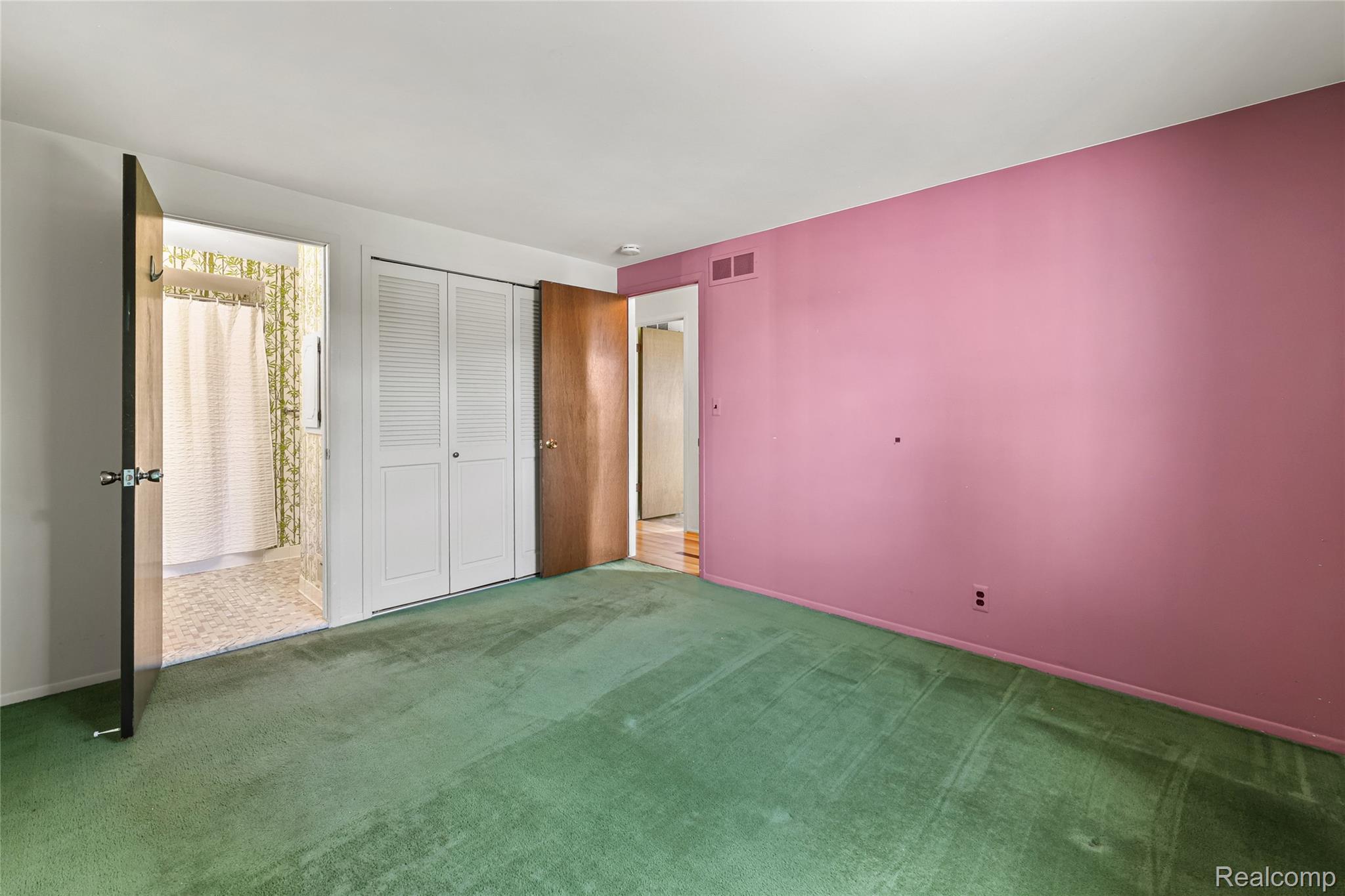 1805 Van Hill Court