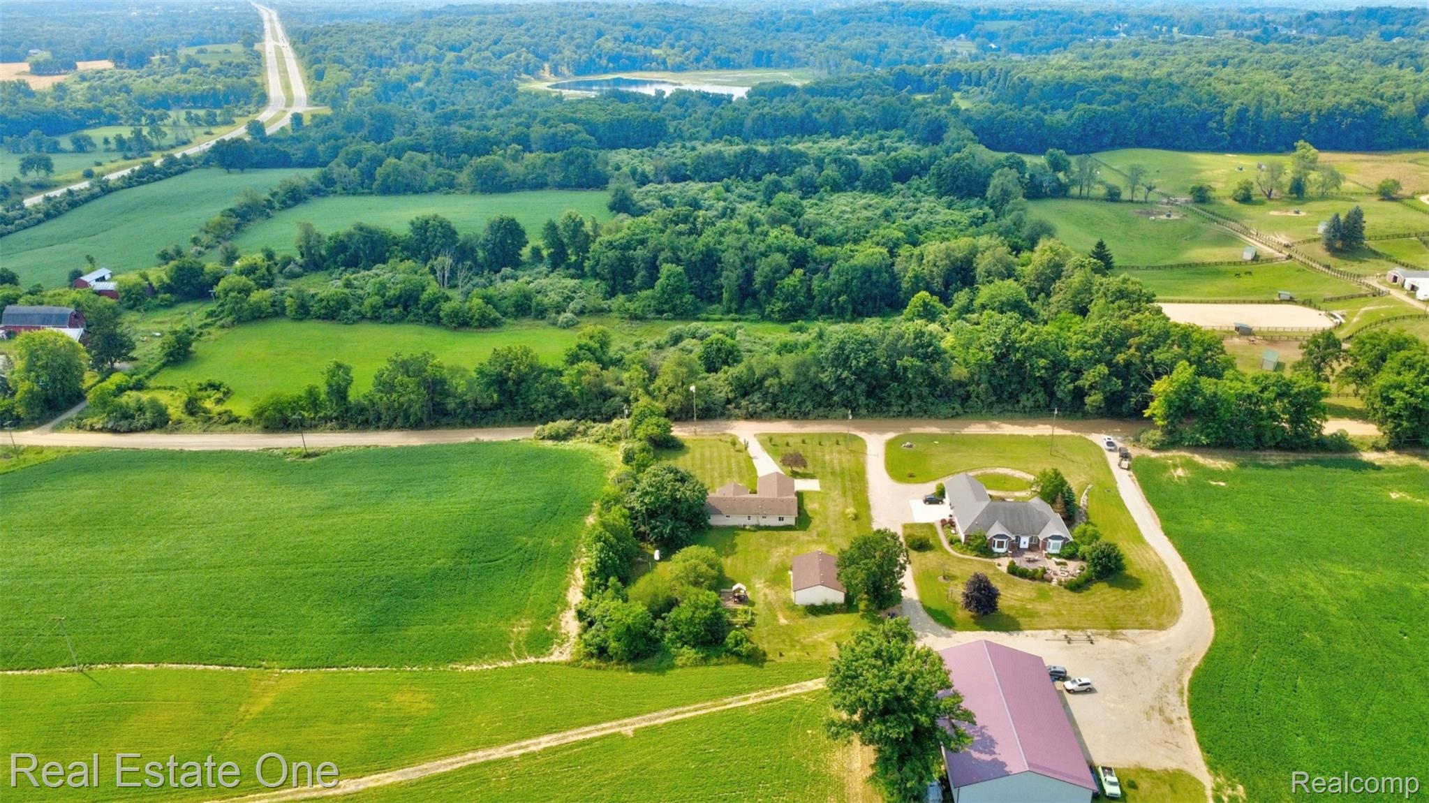 1136 Brauer Road