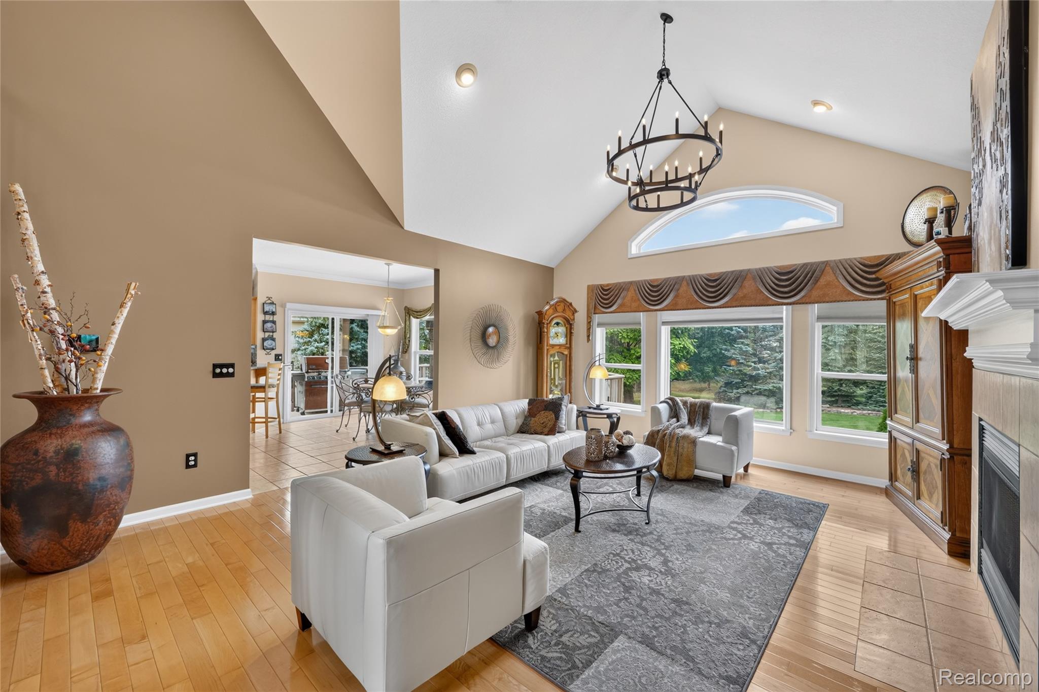 8328 Parkside Drive