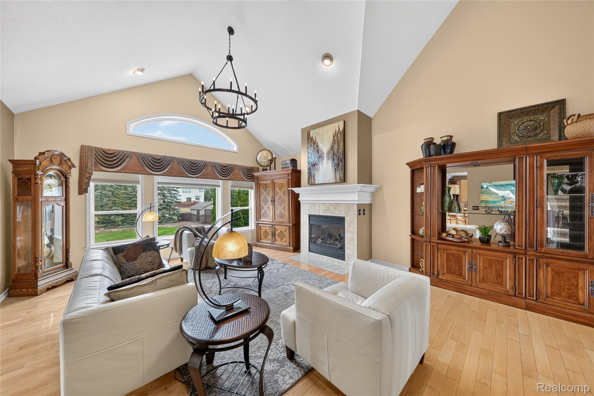 8328 Parkside Drive