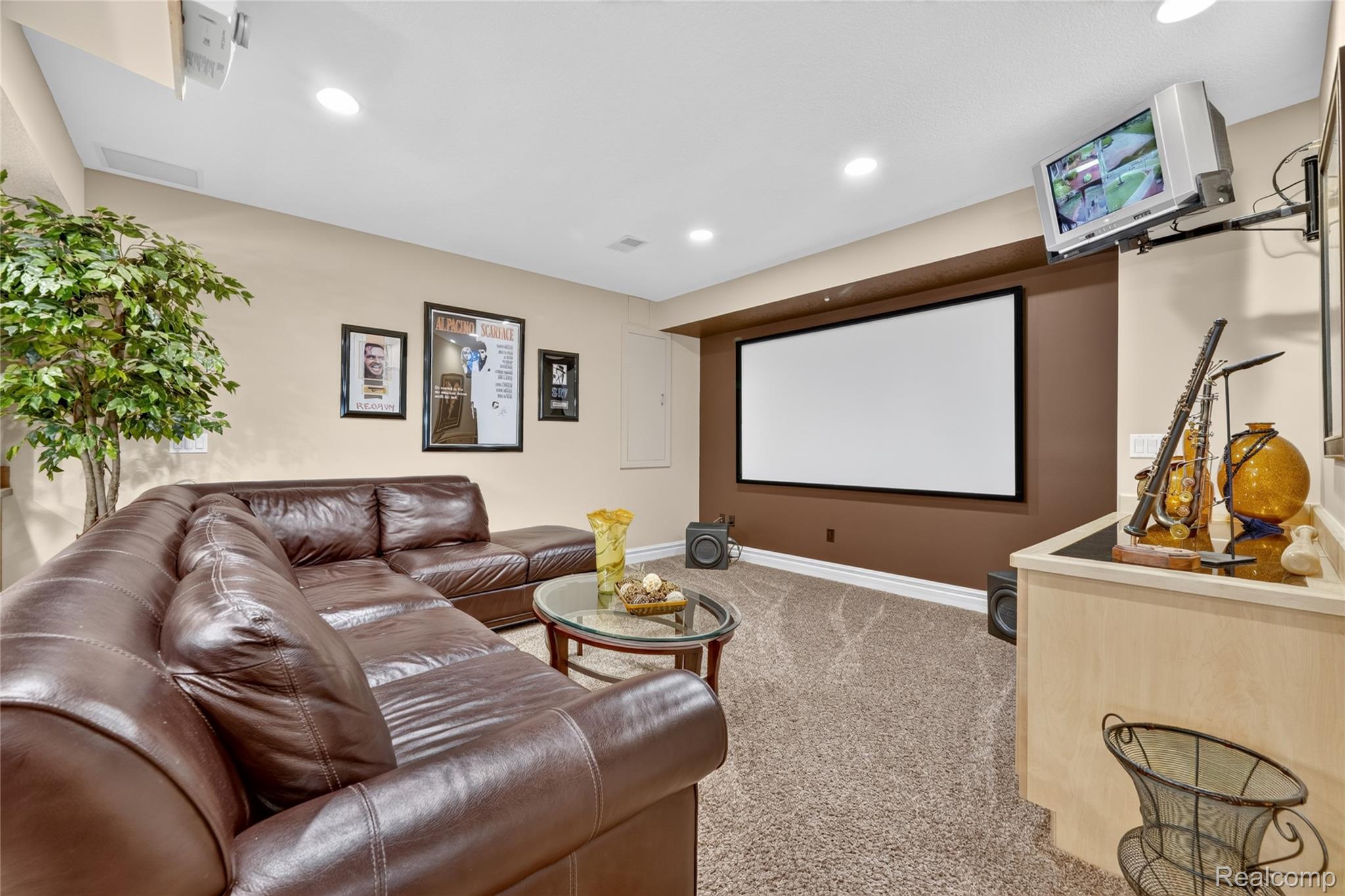 8328 Parkside Drive