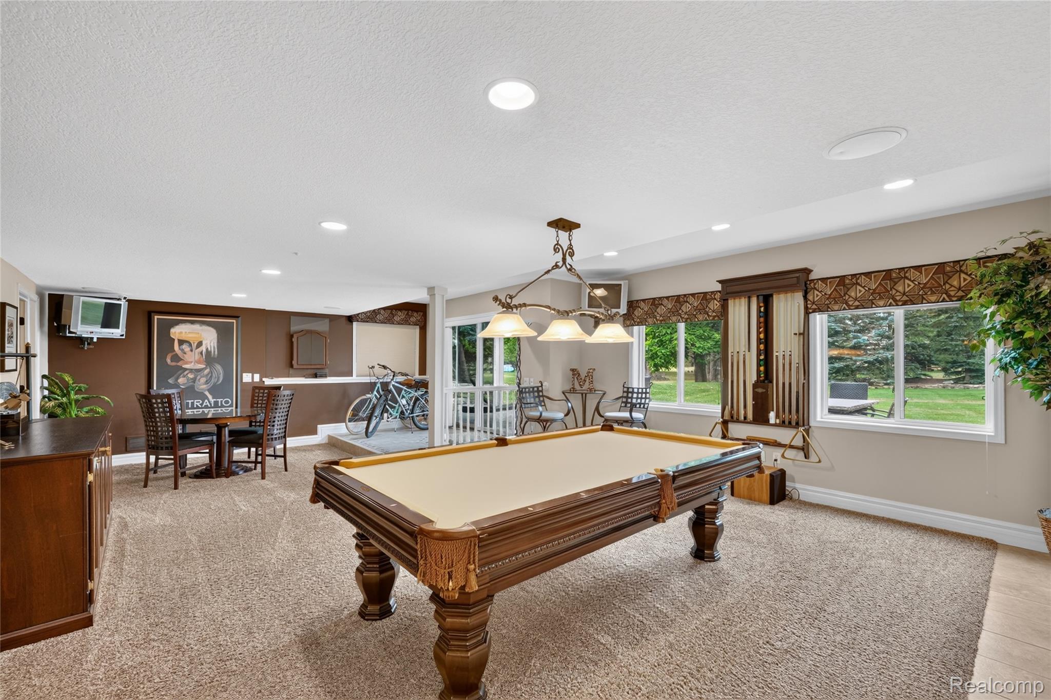 8328 Parkside Drive