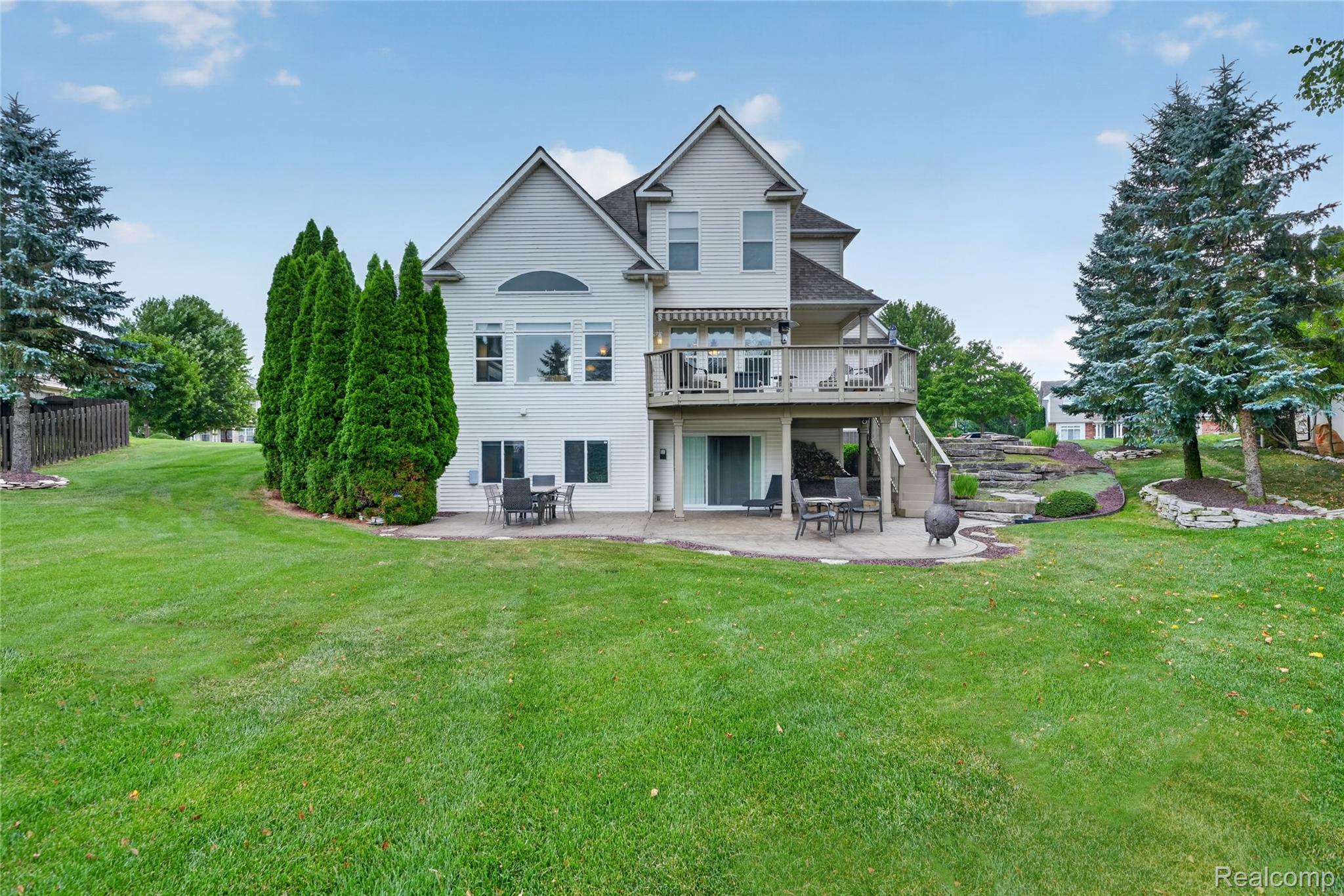 8328 Parkside Drive