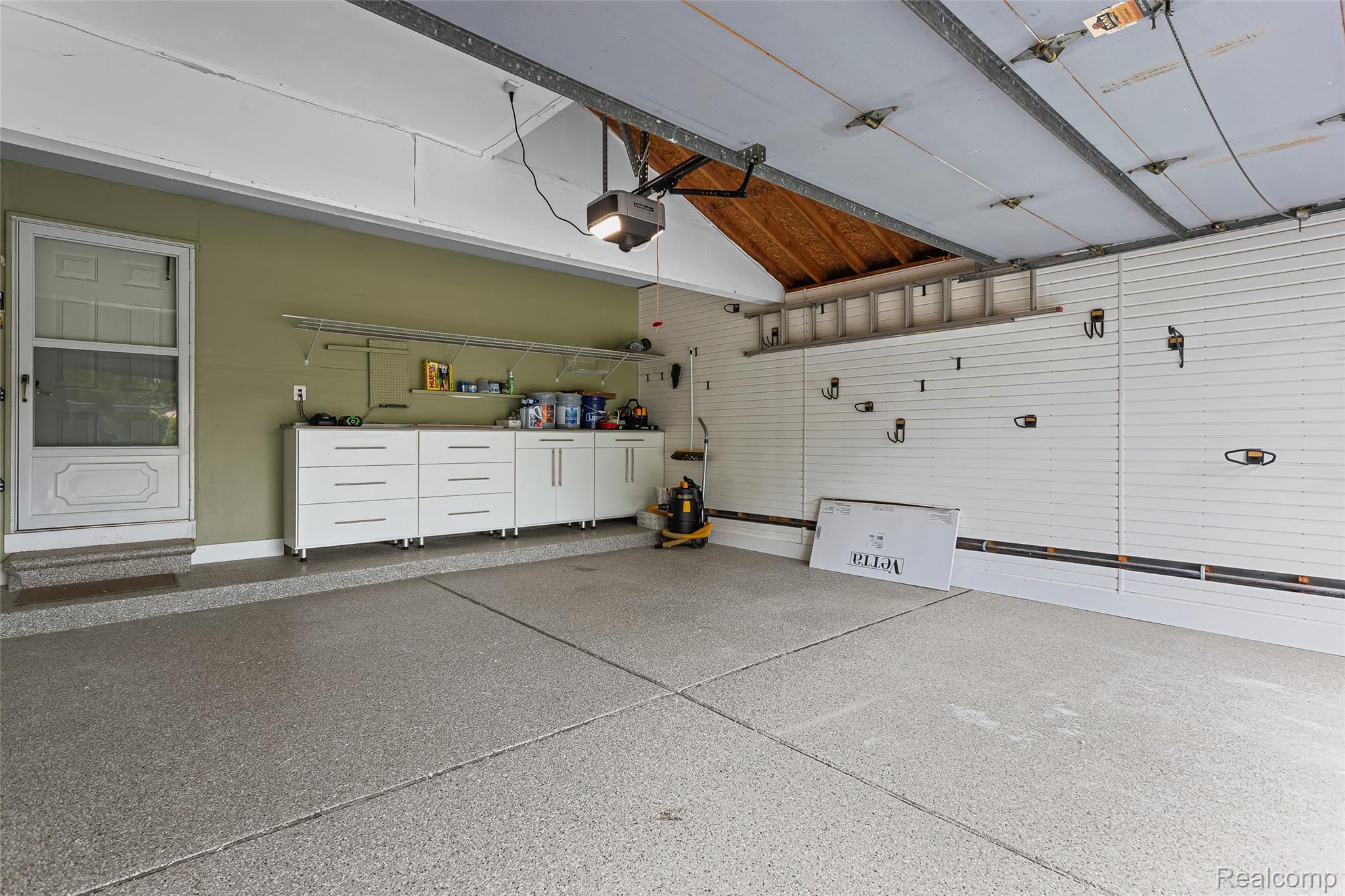 6552 Orion Road