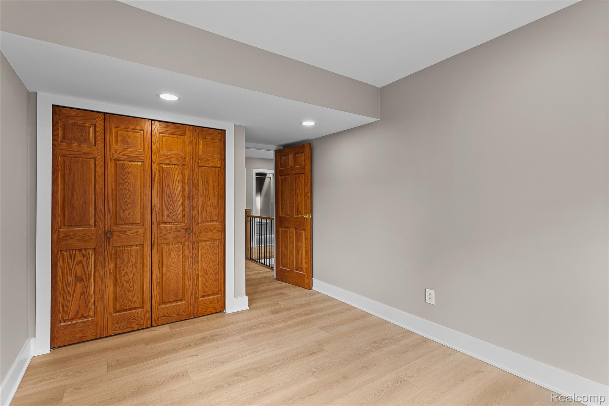 6552 Orion Road