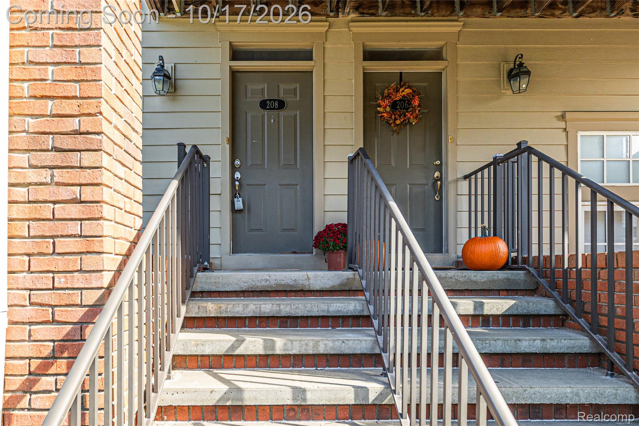 208 Amys WALK