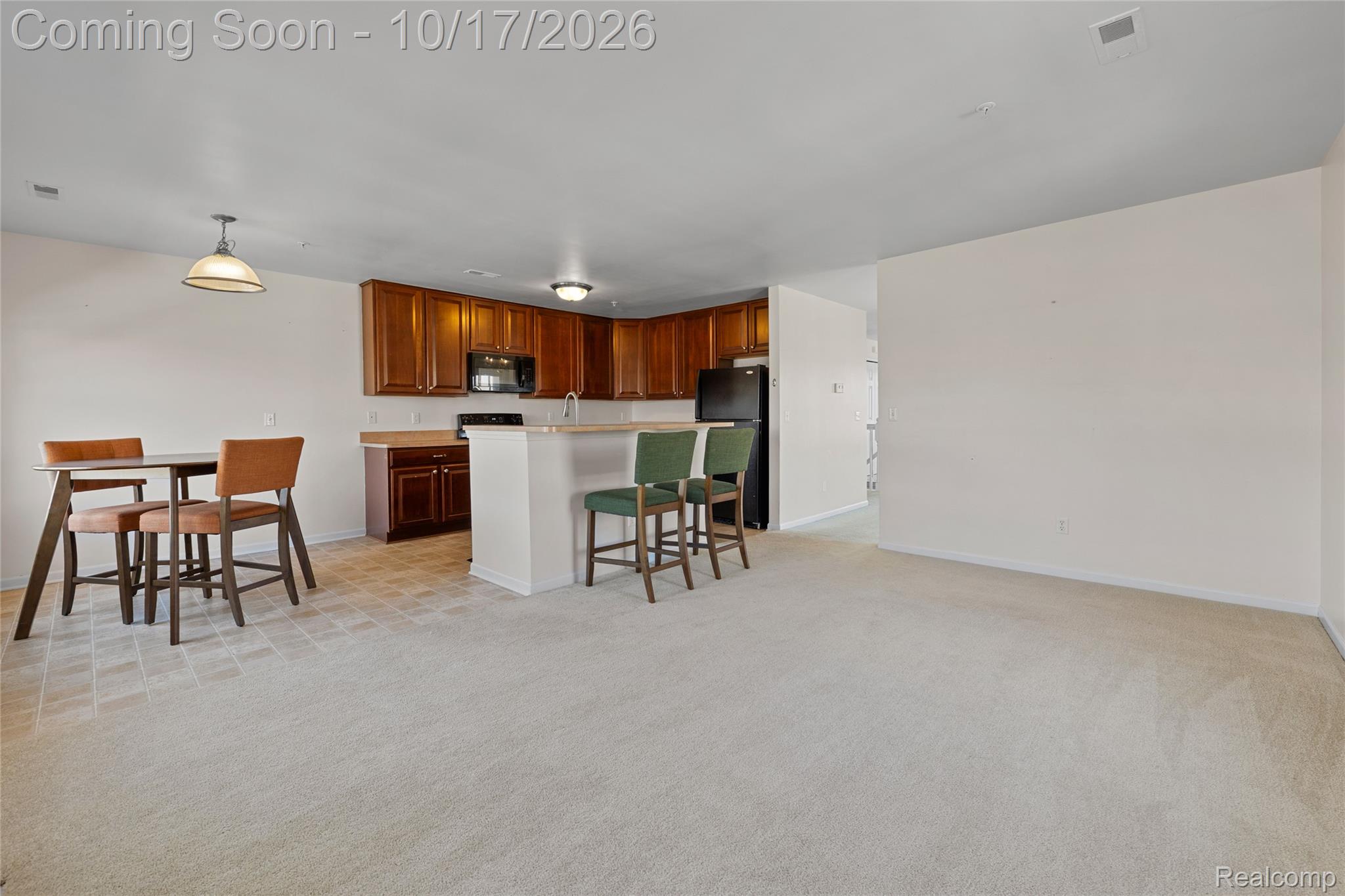208 Amys WALK
