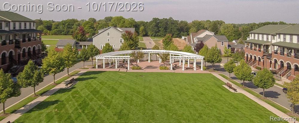 208 Amys WALK