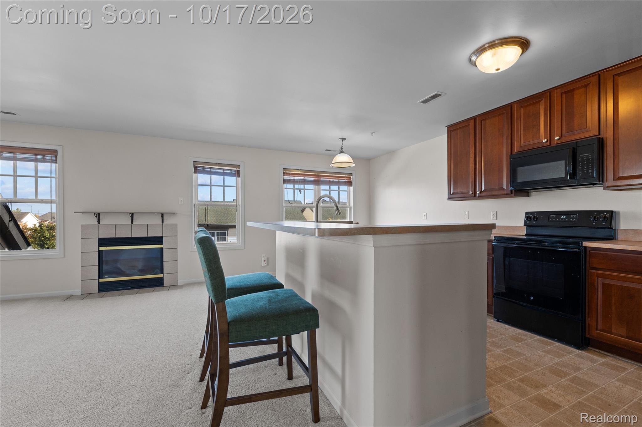 208 Amys WALK
