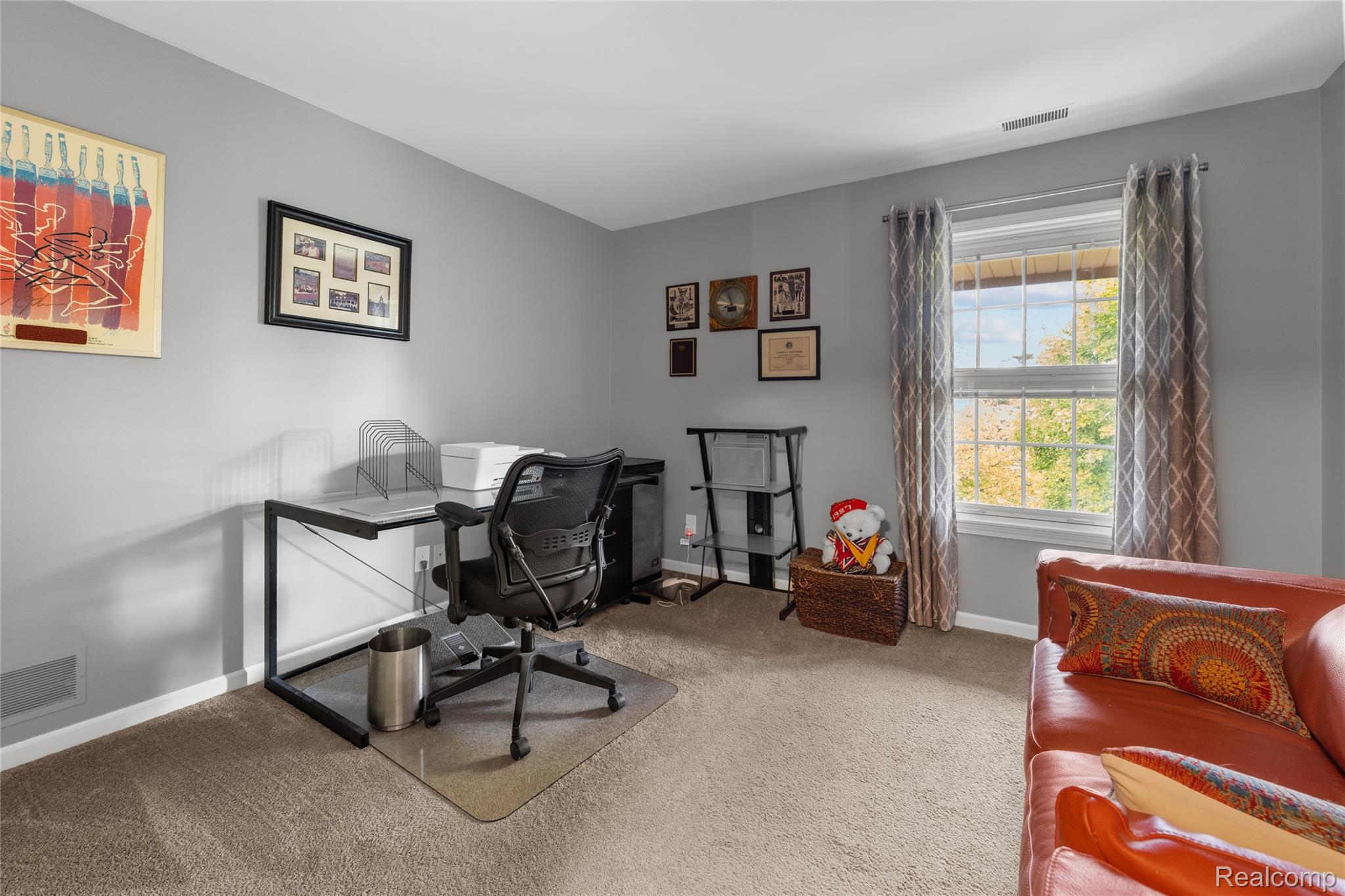 1665 Huntington PARK
