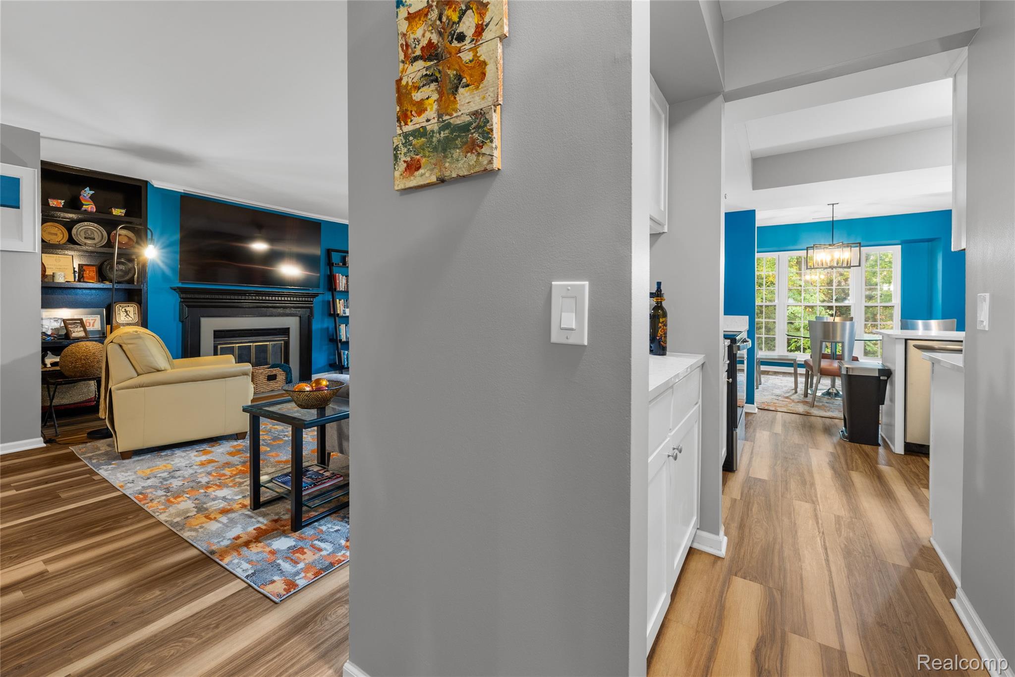 1665 Huntington PARK