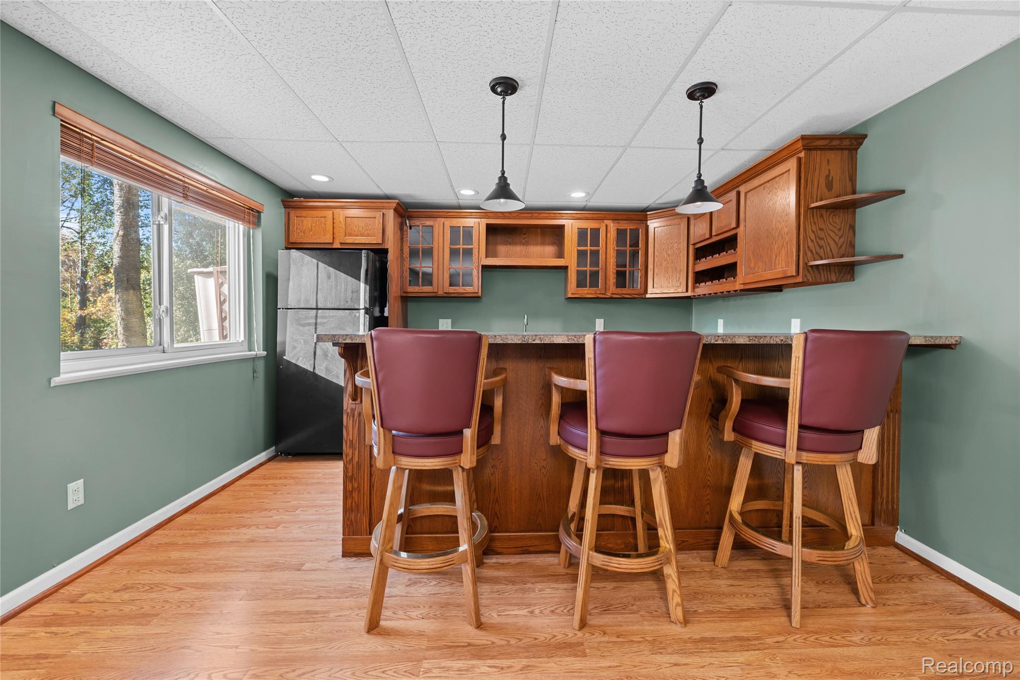 2328 Chestnut CIR