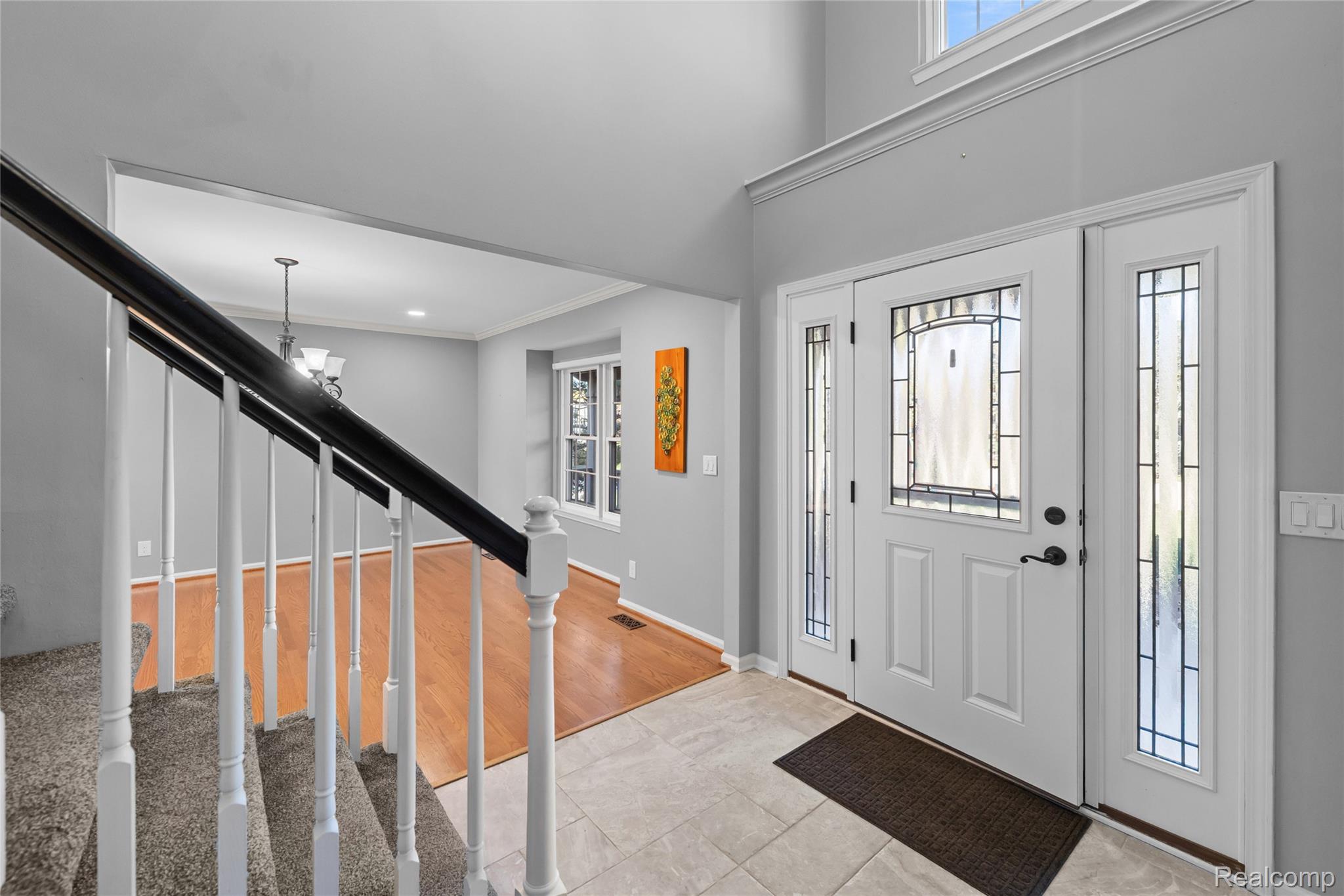 2328 Chestnut CIR