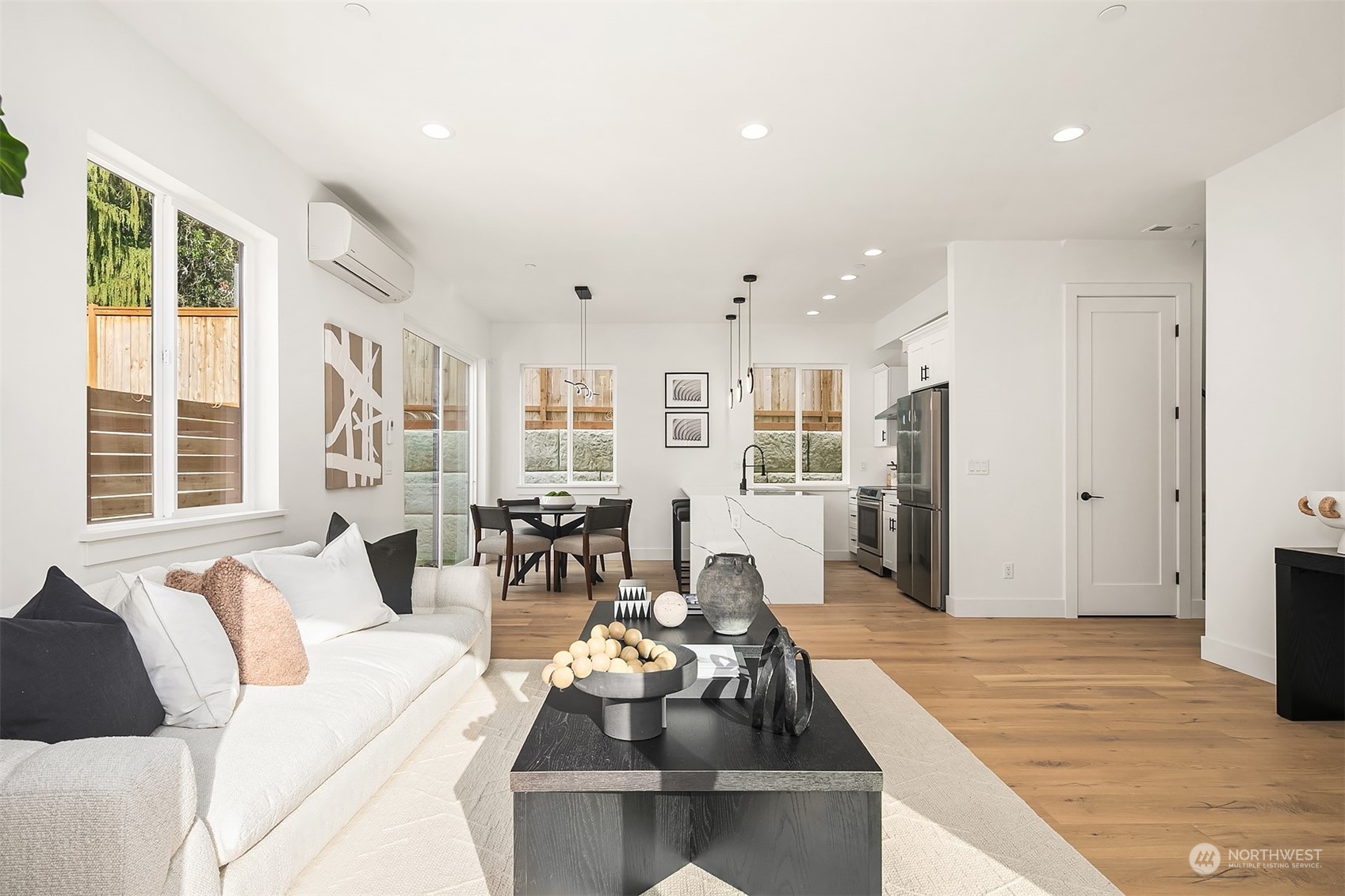 12708 82nd Avenue NE Unit: 4