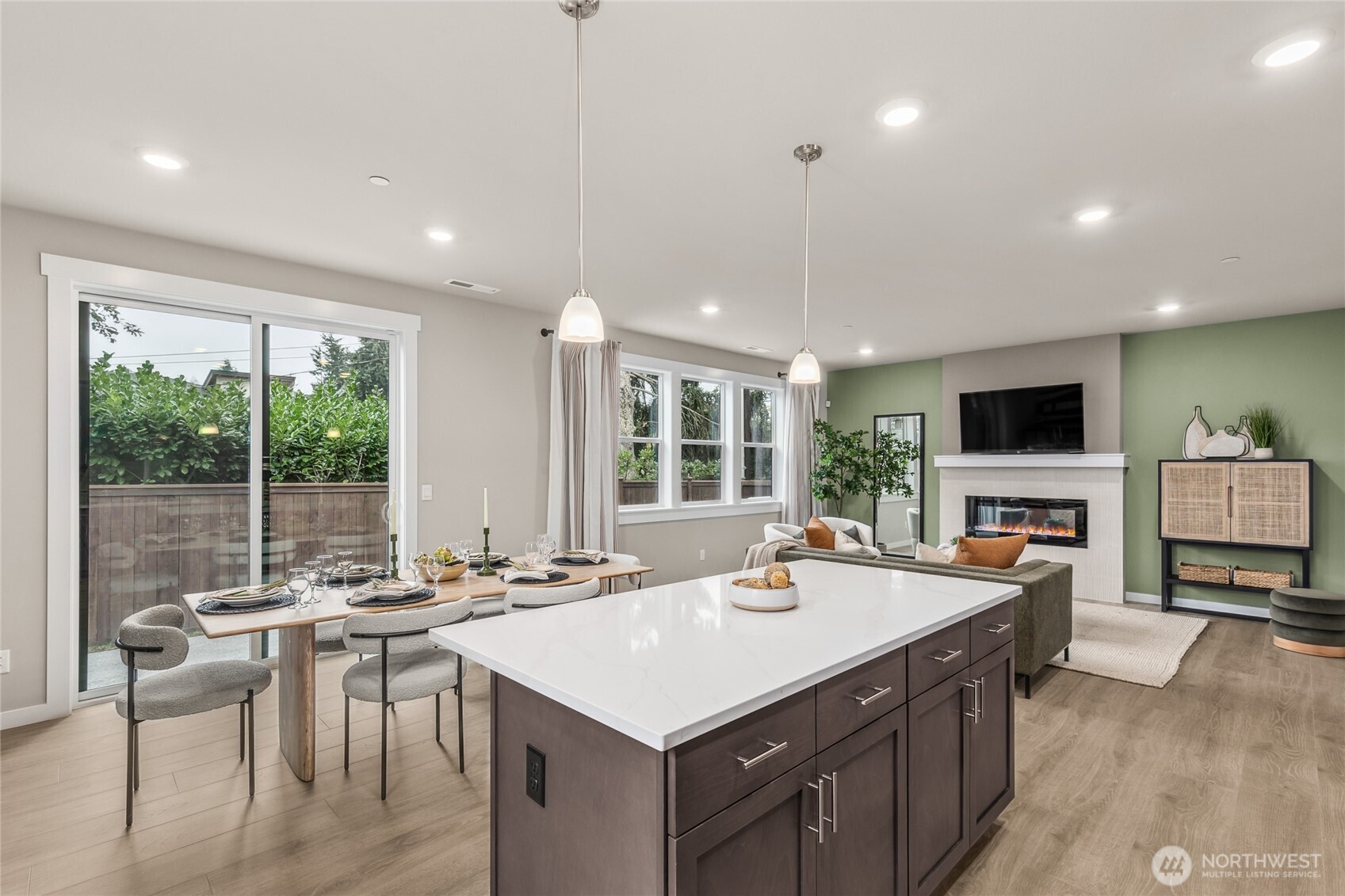 13469 NE 104th Way Unit: #4