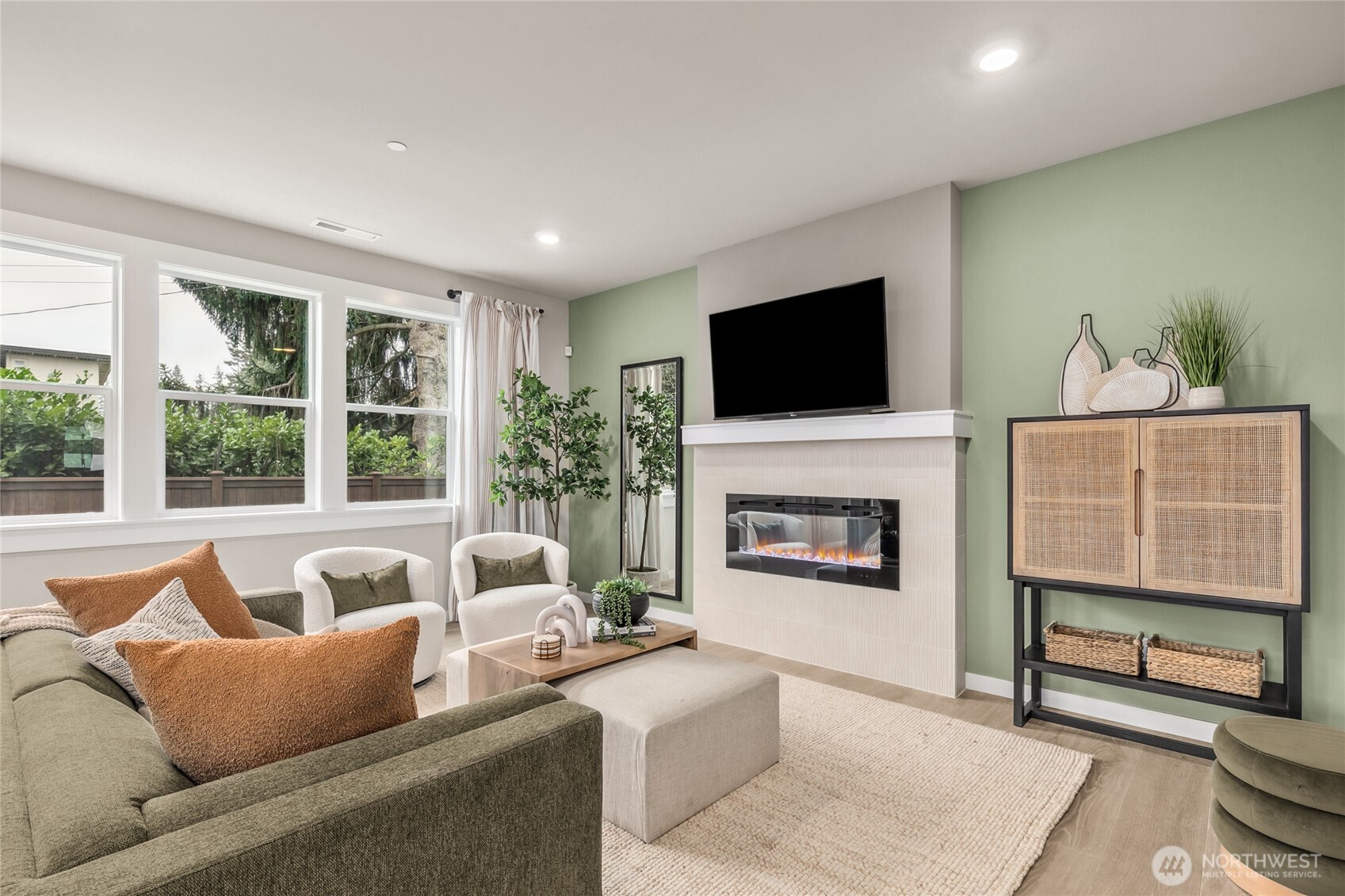 13469 NE 104th Way Unit: #4