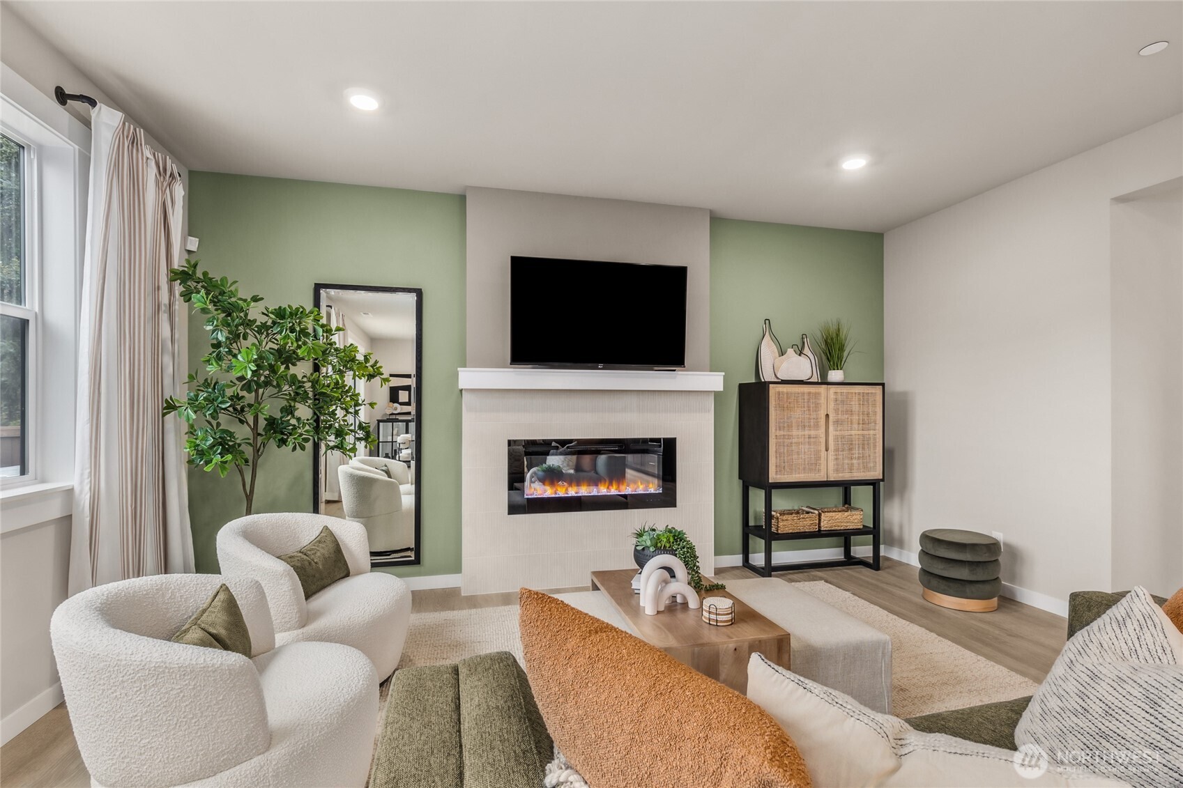 13469 NE 104th Way Unit: #4