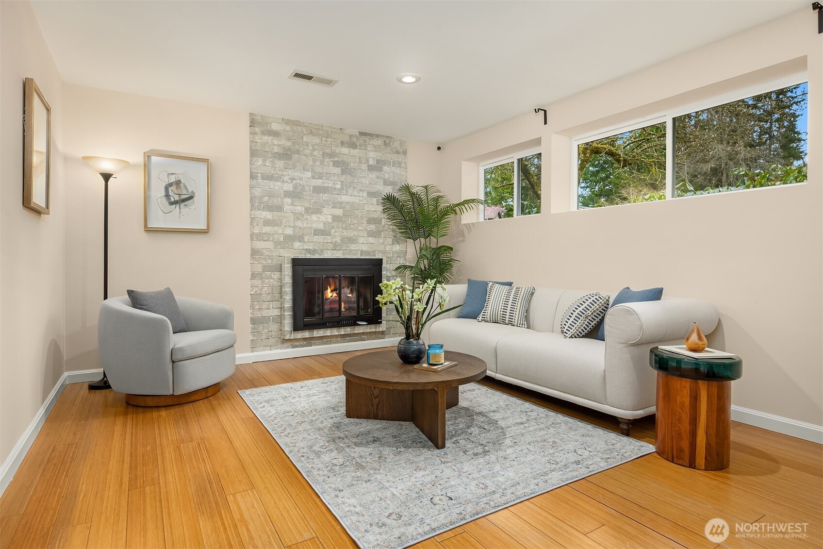 16819 NE 35th Place