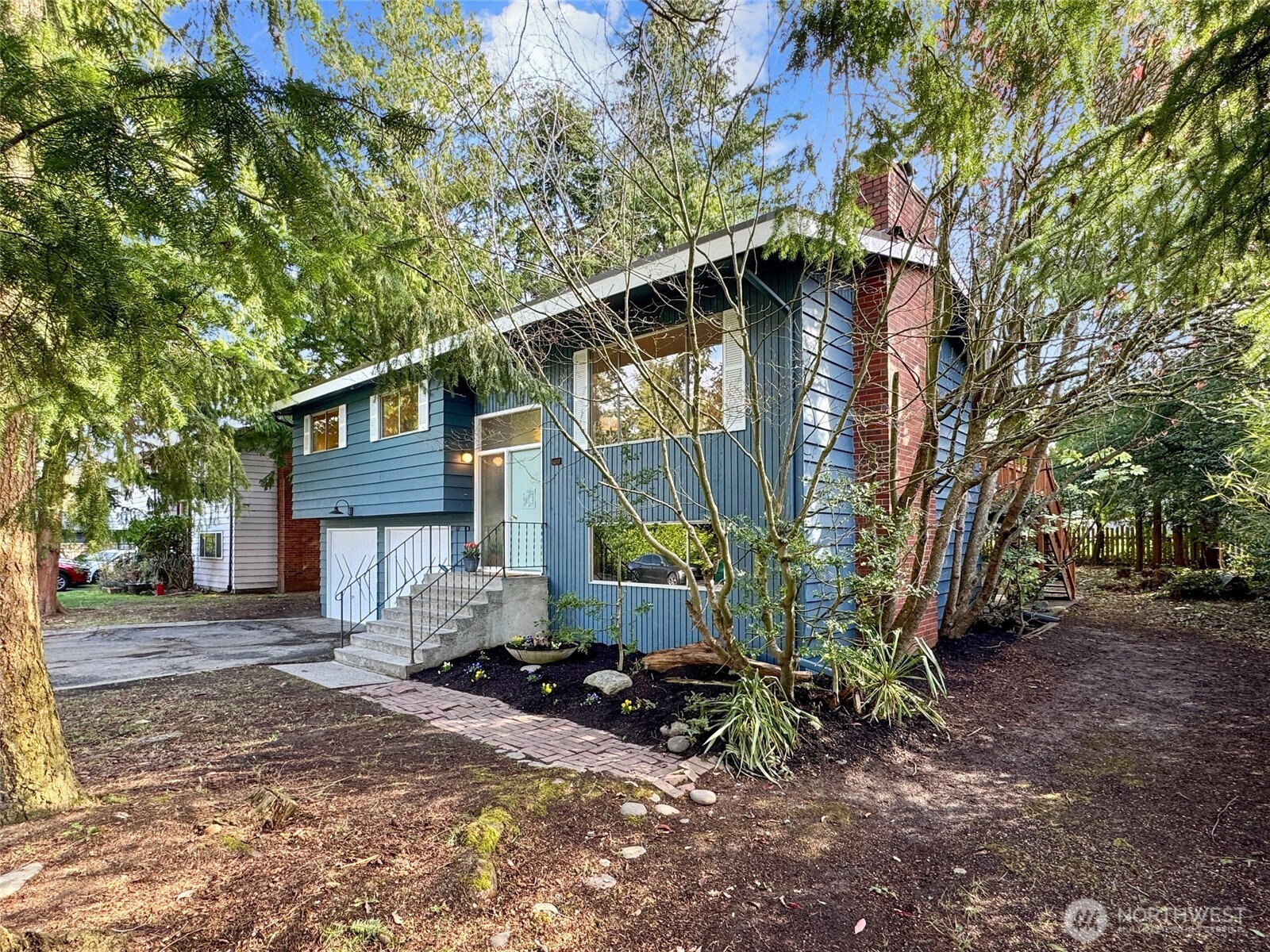 18510 3rd Place NW