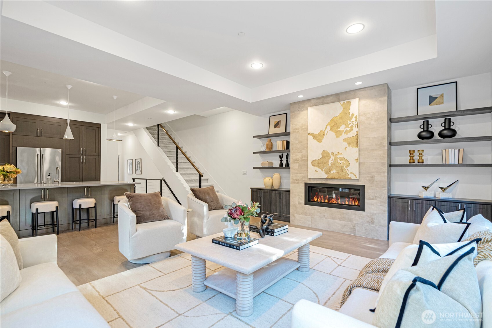 215 4th Court S Unit: 8