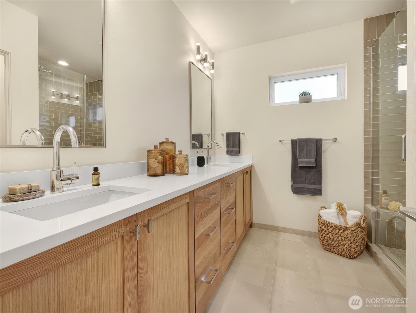 1414 N 47th Street Unit: B