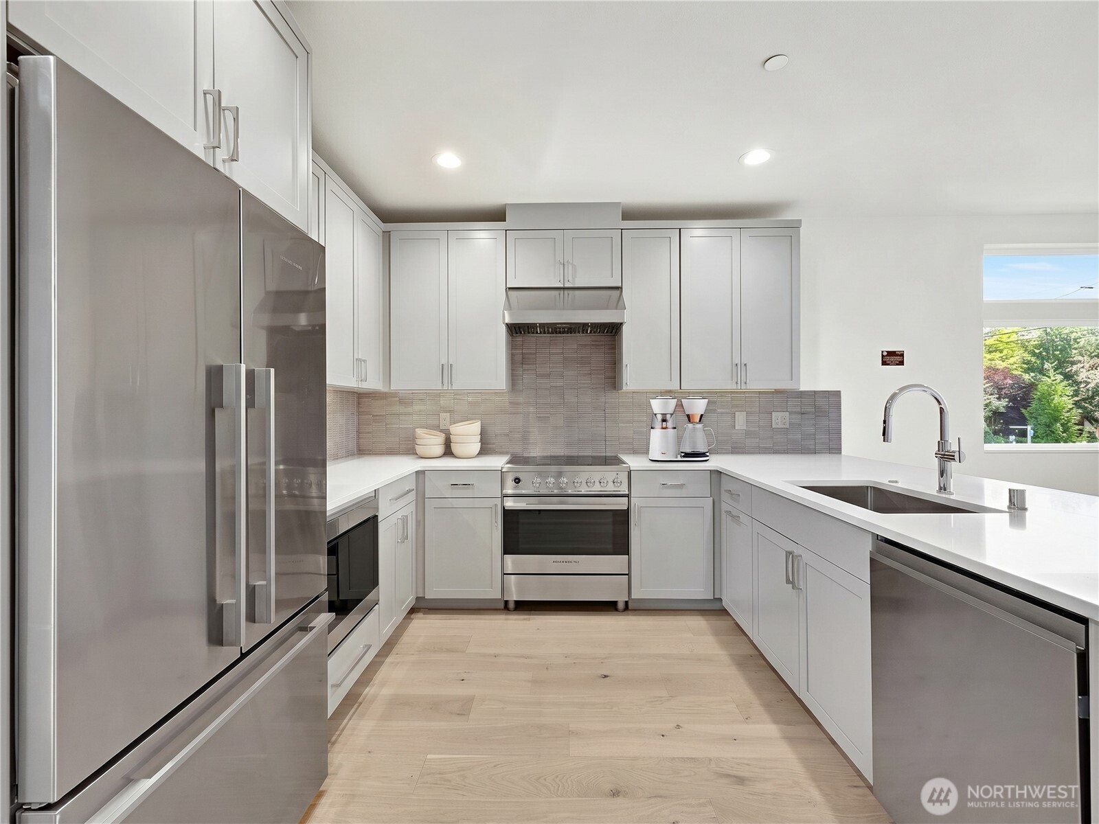 1410 A N 47th Street