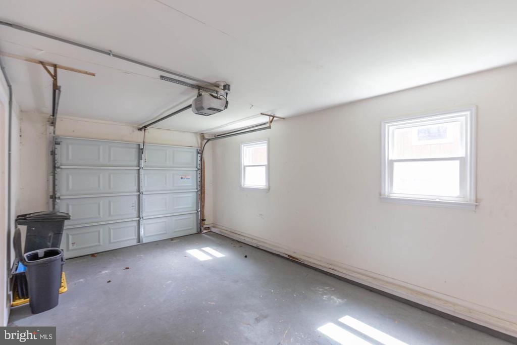 4106 LAMARRE DRIVE