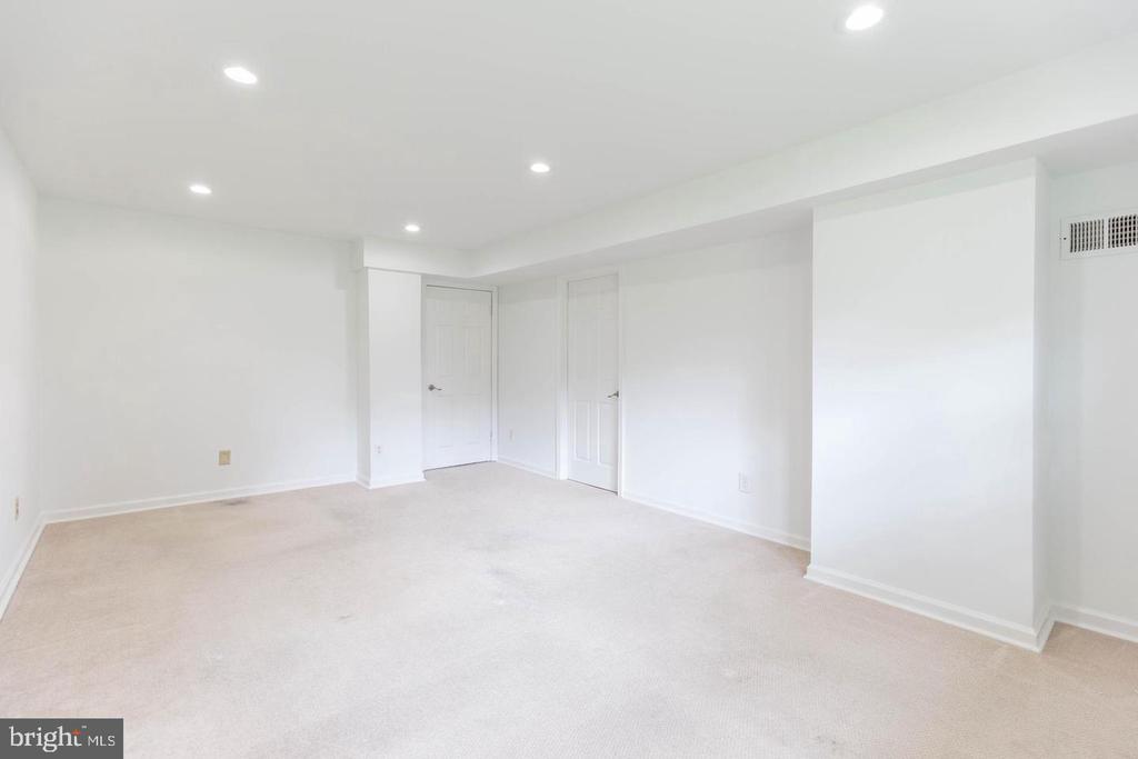 4106 LAMARRE DRIVE