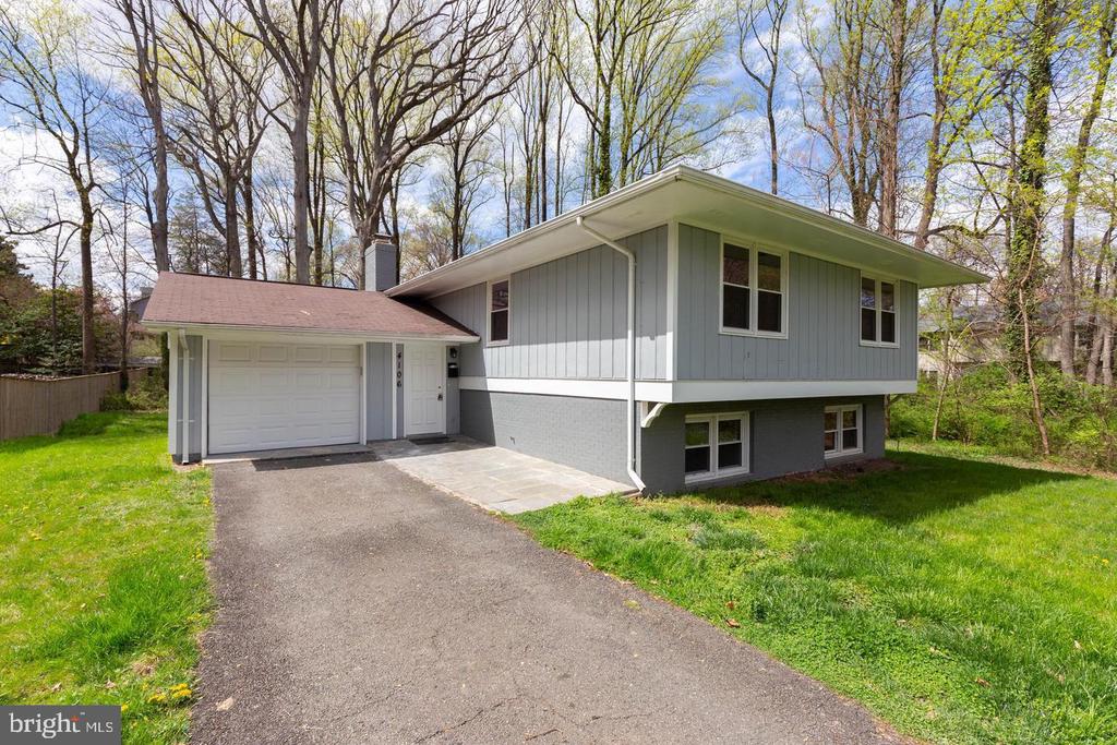 4106 LAMARRE DRIVE