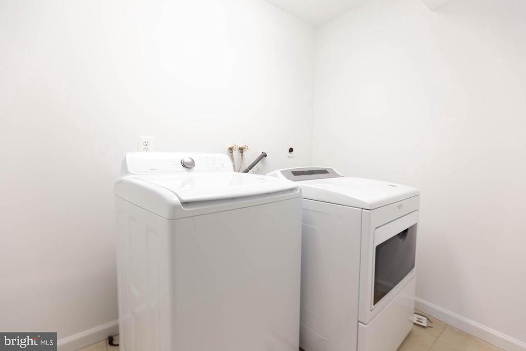 4106 LAMARRE DRIVE