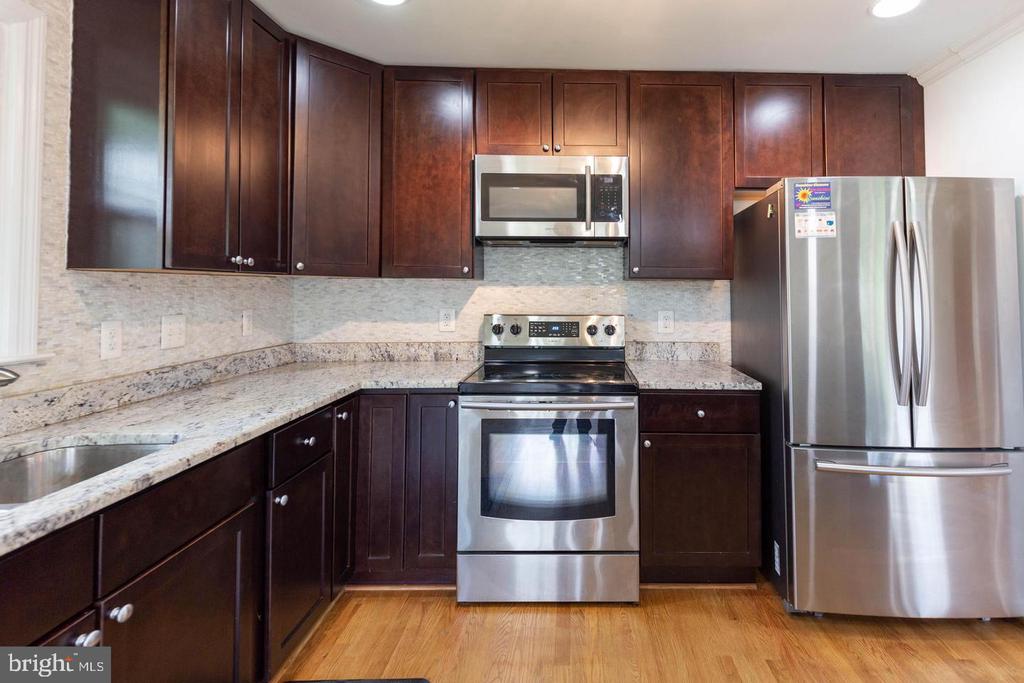 4106 LAMARRE DRIVE