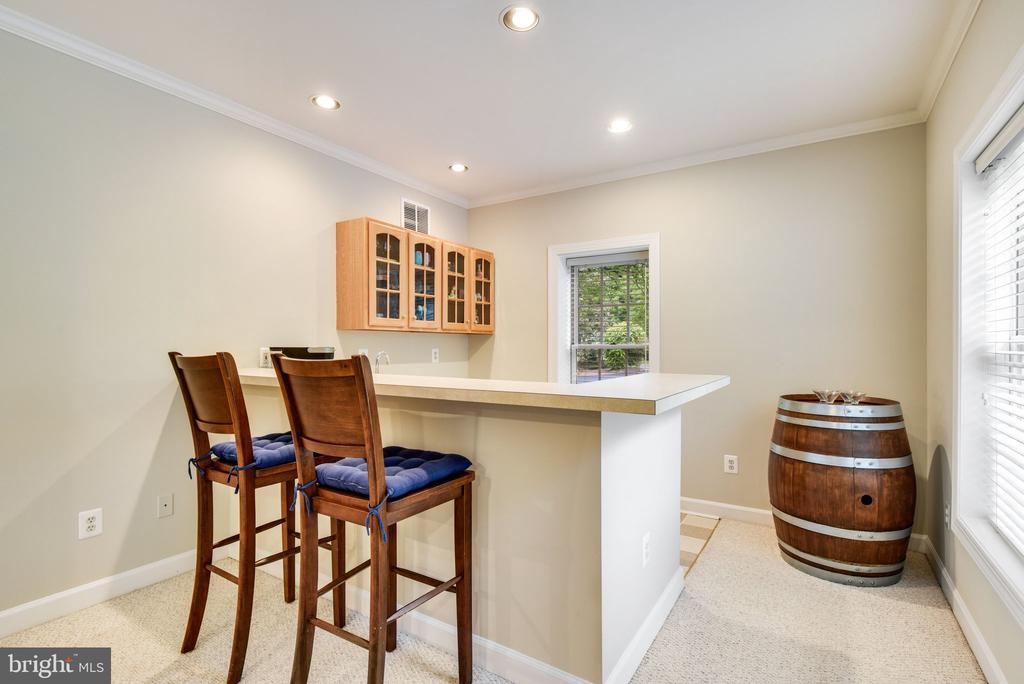 7513 DETWILLER DRIVE