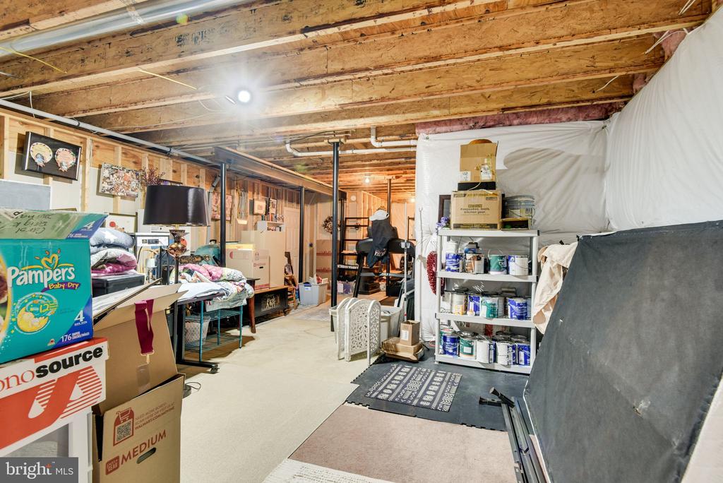 7513 DETWILLER DRIVE