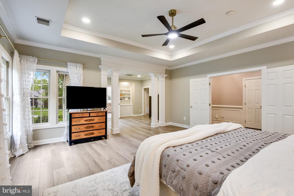 7513 DETWILLER DRIVE