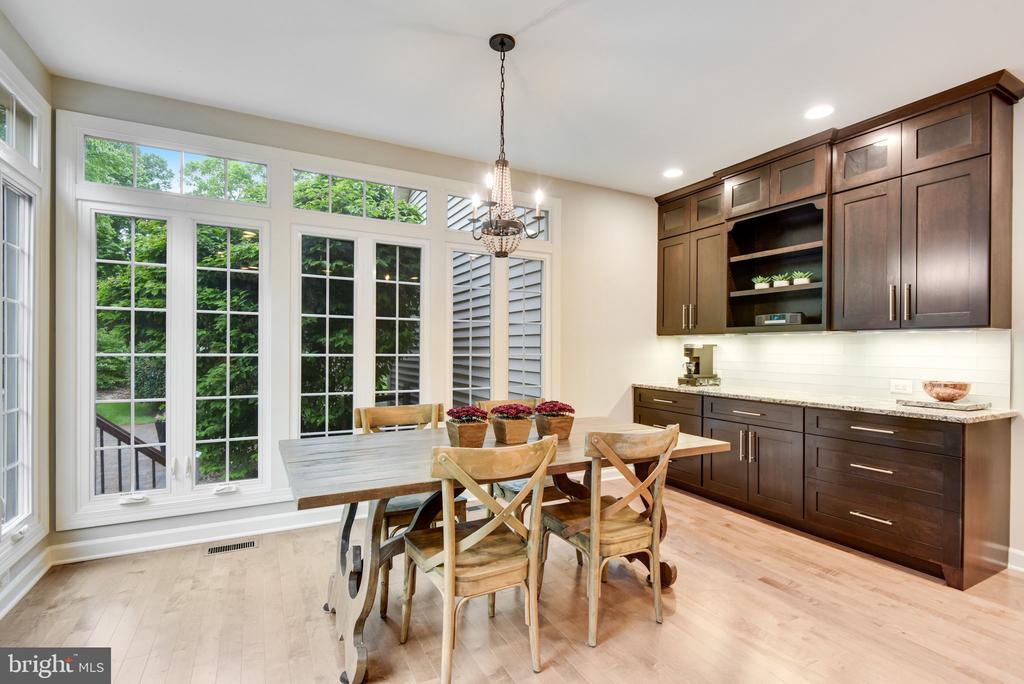 7513 DETWILLER DRIVE