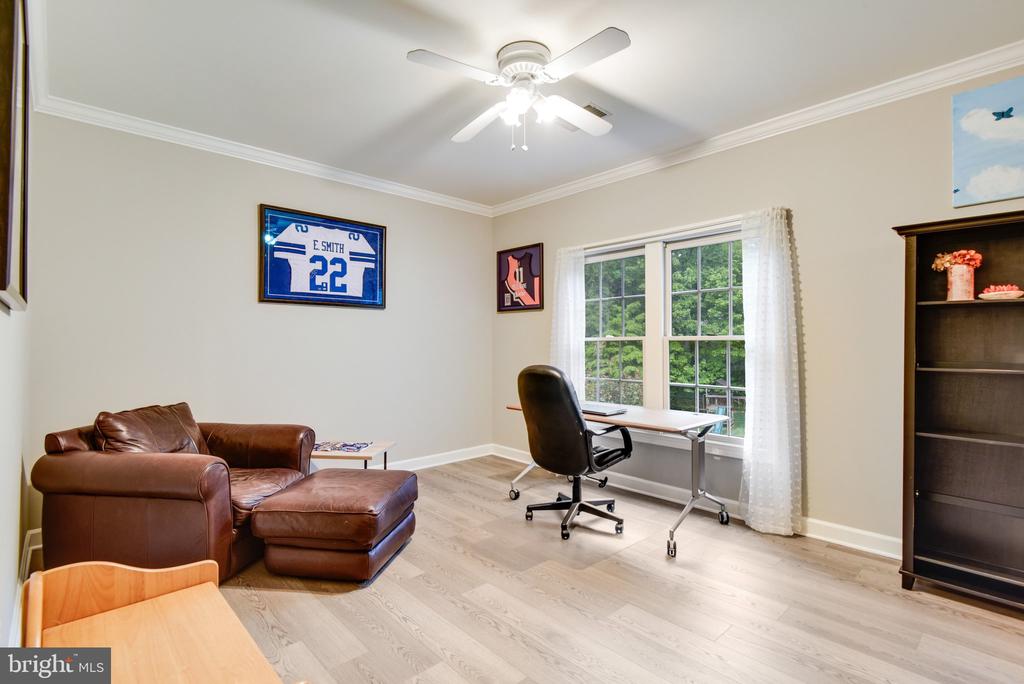 7513 DETWILLER DRIVE