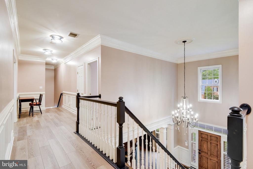 7513 DETWILLER DRIVE