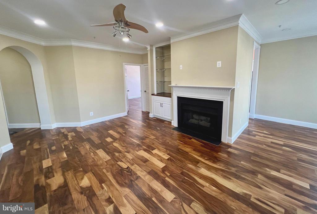 46590 DRYSDALE TERRACE Unit: 201
