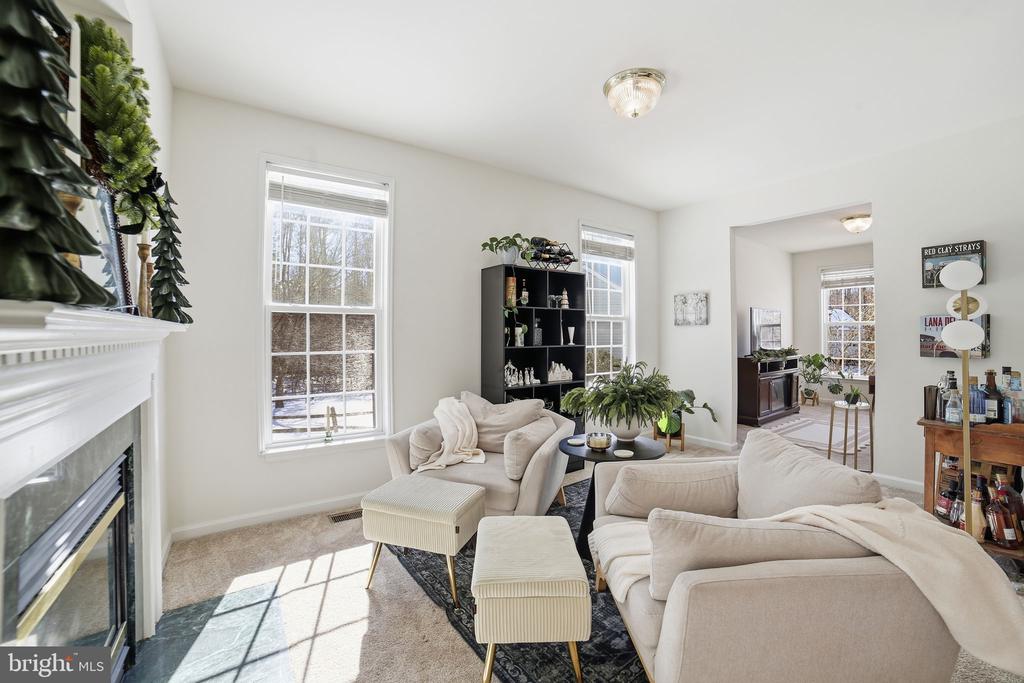 11103 SATURN COURT