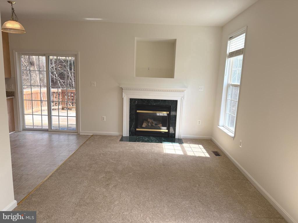 11103 SATURN COURT