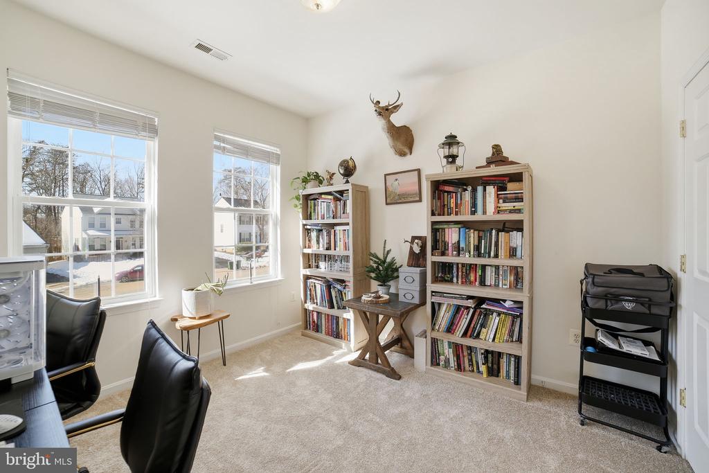 11103 SATURN COURT