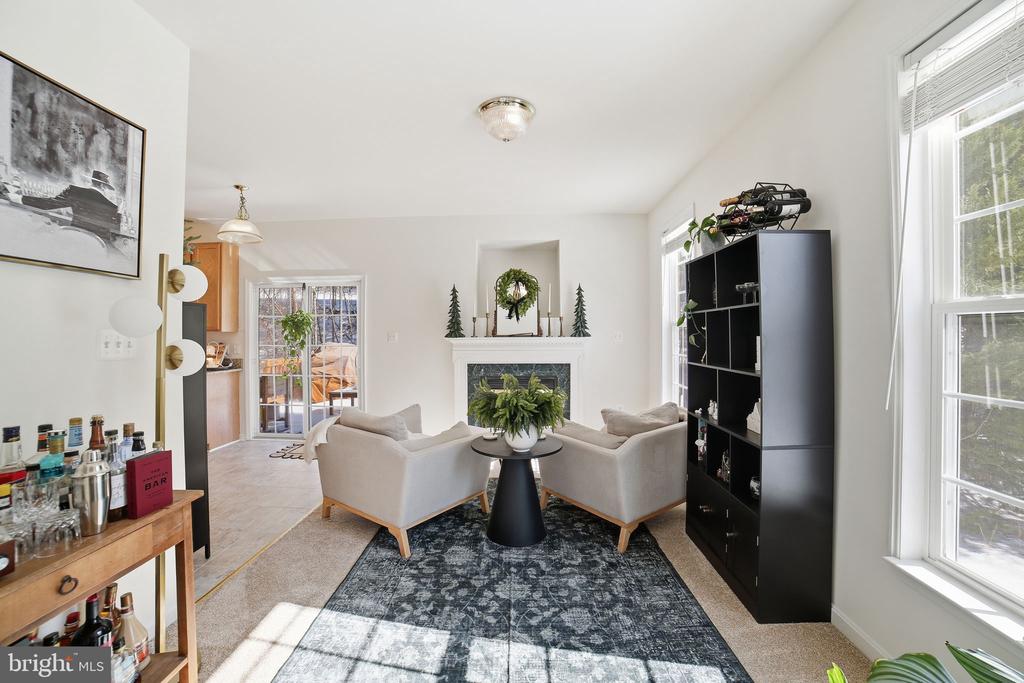 11103 SATURN COURT